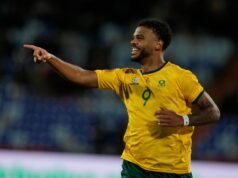 福斯特遲到進球幫助南非隊在非洲國家杯首場比賽中擊敗安哥拉隊非洲國家杯新聞