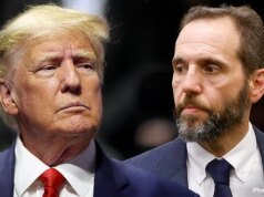 據稱,聯邦調查局特工缺乏合理理由突襲特朗普的海湖莊園