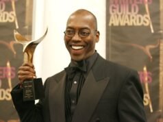 《紐約臥底》聯合主創現年68歲