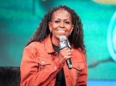 米歇爾·奧巴馬 (Michelle Obama) 的大膽連衣裙採用意想不到的皮革和蕾絲細節