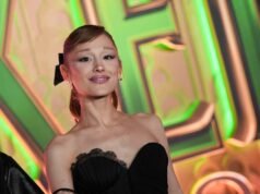 Ariana Grande 50 年前的視錯覺連衣裙向這一偶像致敬