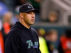 杜蘭大學獲勝後,佛羅里達州獲得有關約翰·薩姆拉爾 (John Sumrall) 教練未來的重大消息