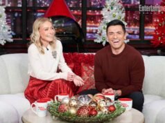 凱莉·裡帕 (Kelly Ripa) 和馬克·康蘇洛斯 (Mark Consuelos) 在特別的“現場”假日劇集預覽中提前慶祝聖誕節