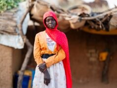 隨著新的蘇丹難民資源和基礎設施緊張,乍得陷入困境蘇丹戰爭新聞