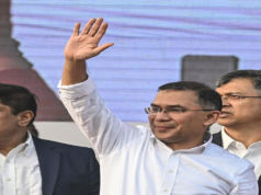 數千人在二月選舉前歡迎法國國民黨領導人塔里克·拉赫曼