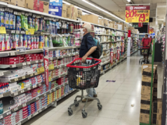 整體消費繼續下滑,11月經濟再次下滑