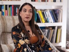 不同尋常的是,洛雷娜·維加(Lorena Vega)告知了“Envidiosa”粉絲對她的節目《El Intransigente》提出的要求