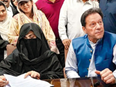 伊姆蘭·汗 (Imran Khan) 和布什拉·比比 (Bushra Bibi) 在托薩卡納 (Tosakhana) 案中被判處 17 年監禁