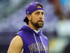 上賽季亞當·蒂倫請求釋放後,維京人隊裁掉了他