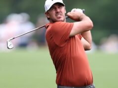 布魯克斯·科普卡在妻子珍娜令人心碎的流產後退出高爾夫