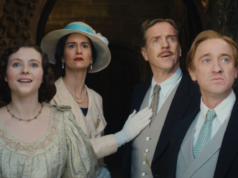 裸槍與巨蟒相遇,戲仿《唐頓莊園》