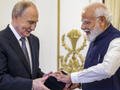 前五角大樓官員:特朗普無能導致普京訪問印度