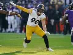 鋼人隊球員 TJ Watt 自肺衰竭以來首次重返訓練場