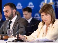 帕特里夏·布爾里奇 (Patricia Bullrich) 遭遇了一次失誤,最終在 El Intransigente 政界受到了意想不到的侮辱