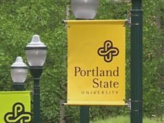 波特蘭州立大學正在拍賣 KPSU 的 180 磅 CD