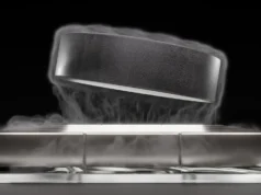 科學家們在巨大的壓力下解開了超導之謎。