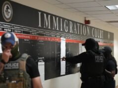 委內瑞拉油輪、愛潑斯坦檔案、缺席驅逐:NPR