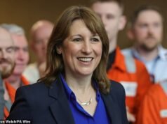 家族企業的 IHT 突破:法官下令對里夫斯的遺產稅進行審查