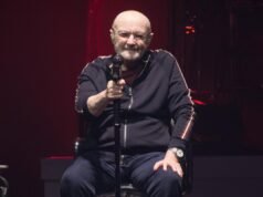 菲爾·柯林斯 (Phil Collins) 透露,他因健康問題每天 24 小時接受治療