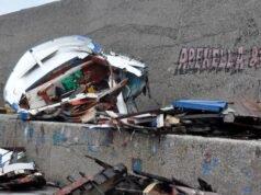 “15米的海浪和不間斷的降雨。我們以前從未見過這樣的事情:我們必須努力適應。”