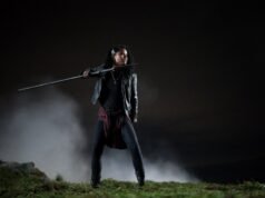 珀西·傑克遜 (Percy Jackson) EP 講述考特尼·B·萬斯 (Courtney B. Vance) 第 2 季結局曲折