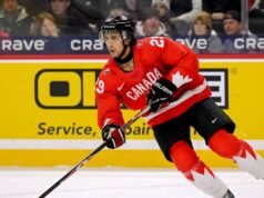 邁克爾·哈格 (Michael Hage) 是霍布·貝克杯 (Hobe Baker Trophy) 的候選者之一