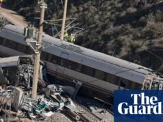 致命火車相撞事故後西班牙火車司機呼籲罷工三天西班牙