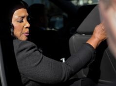 非裔美國經濟學家麗莎·庫克 (Lisa Cook) 是特朗普發起的一場法律訴訟的核心人物