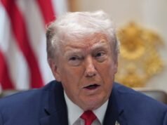 特朗普在《華爾街日報》專欄中表示:“我的關稅讓美國回來了”