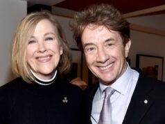 馬丁為凱瑟琳·奧哈拉的《最甜蜜的天使》乾杯