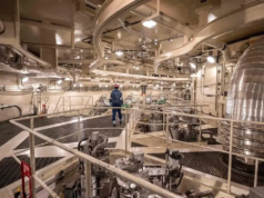 日本核反應堆在重啟數小時後關閉,這是福島核事故以來首次