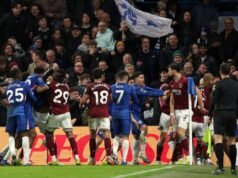 切爾西對陣西漢姆聯隊最後時刻領先後,托迪博在激烈的大規模鬥毆中因“混亂”的若昂·佩德羅被罰下場