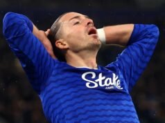 傑克·格拉利甚因嚴重受傷而心碎,這威脅到了埃弗頓·魯尼國王的英格蘭世界杯夢想