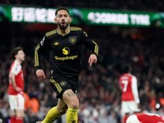 曼聯以 3-2 的戲劇性勝利破壞了阿森納的奪冠希望 足球新聞