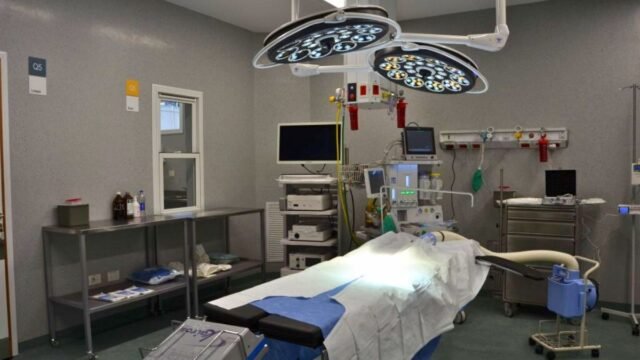 quirofano-hospital-regional-541115-142425.jpg
