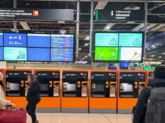 火車在穆爾西亞撞上起重機,這是西班牙五天內第四次火車相撞事故世界新聞