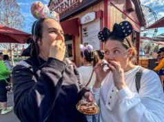 迪士尼樂園的粉絲們在他們最喜歡的零食從公園消失後感到沮喪和不安