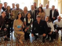 在麥莉在玫瑰宮接受的文化鬥爭中,誰是自由主義影響者?