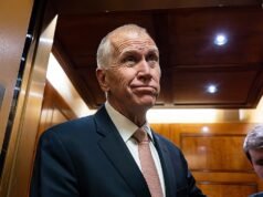 萊維特批評蒂利斯在司法部鮑威爾調查中阻止特朗普的美聯儲人選