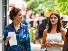 湯姆克魯斯 (Tom Cruise) 和凱蒂霍姆斯 (Katie Holmes) 20 歲的女兒蘇瑞 (Suri) 在分居多年後放棄了演員的姓氏