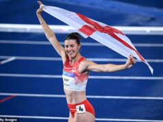 英格蘭「性感又好鬥」的田徑女神的一線希望:艾米亨特在女子 100 公尺決賽中錯過英聯邦運動會金牌