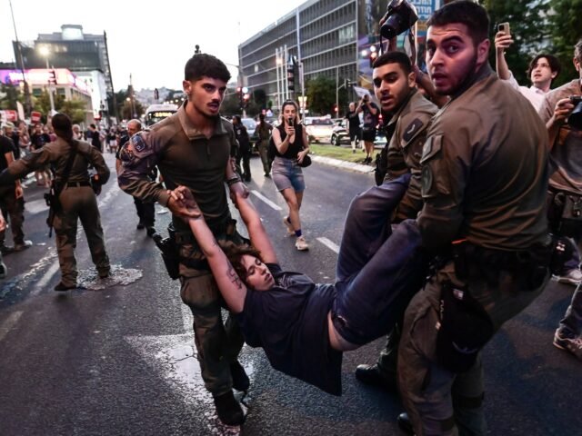 2026-07-25T192241Z_582494152_RC24LMAFZCMJ_RTRMADP_3_ISRAEL-PALESTINIANS-WEST-BANK-VIOLENCE-PROTEST-1.jpeg