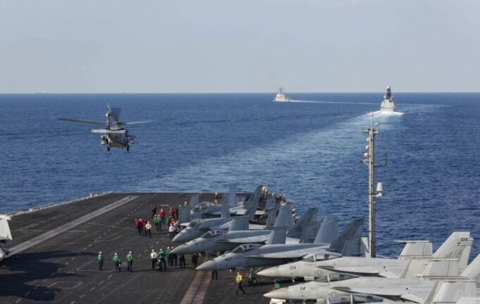海軍直升機緊急迫降後機組人員失踪 海軍直升機緊急迫降後機組人員失踪