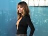 哈莉貝瑞 (Halle Berry) 穿著暴露泳衣享受奢華假期