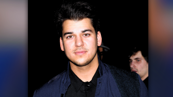 羅伯卡戴珊 (Rob Kardashian) 在罕見的家庭照片中展示了令人印象深刻的減肥效果 羅伯卡戴珊 (Rob Kardashian) 在罕見的家庭照片中展示了令人印象深刻的減肥效果
