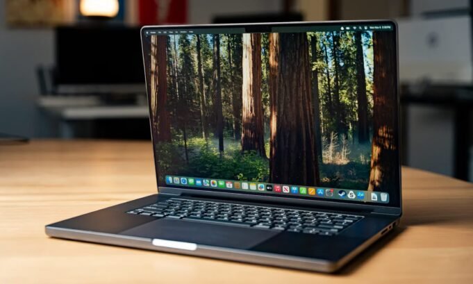 蘋果可能終於對其旗艦 MacBook 進行了長期需要的設計更新