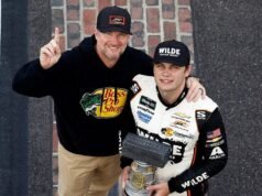 當小戴爾恩哈特 (Dale Earnhardt Jr.) 的一名車手在磚廠贏得首場勝利時,他激動得哽咽