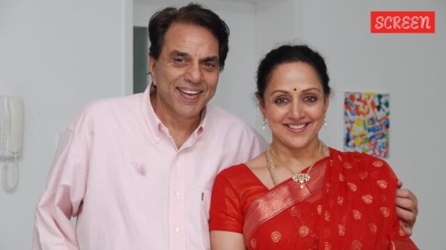 赫瑪·馬利尼 (Hema Malini) 表示，達門德拉 (Dharmendra) 反對她從政：“維諾德·卡納 (Vinod Khanna) 支持我” |寶萊塢新聞