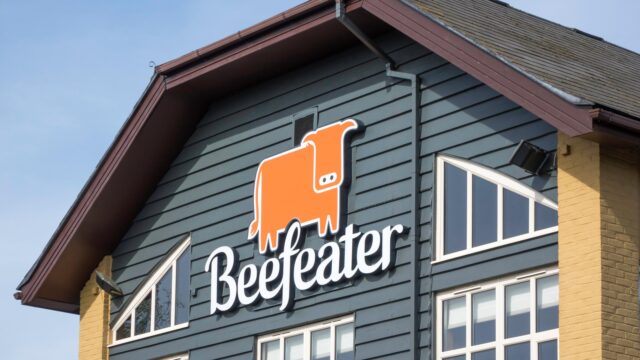 hybken-beefeater-fast-fiood-steak-832535339.jpg
