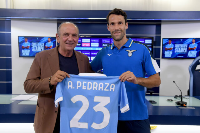 ss-lazio-unveil-new-signings.jpg